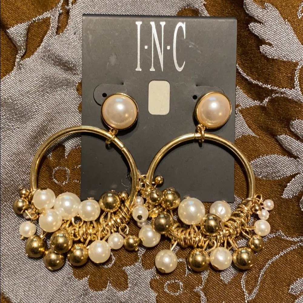 Ear ring